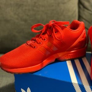 ZX FLUX Authentic Adidas unisex sneakers.